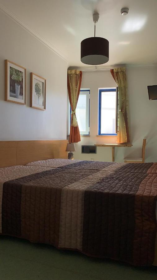 Weaa Hotel Назаре Екстер'єр фото