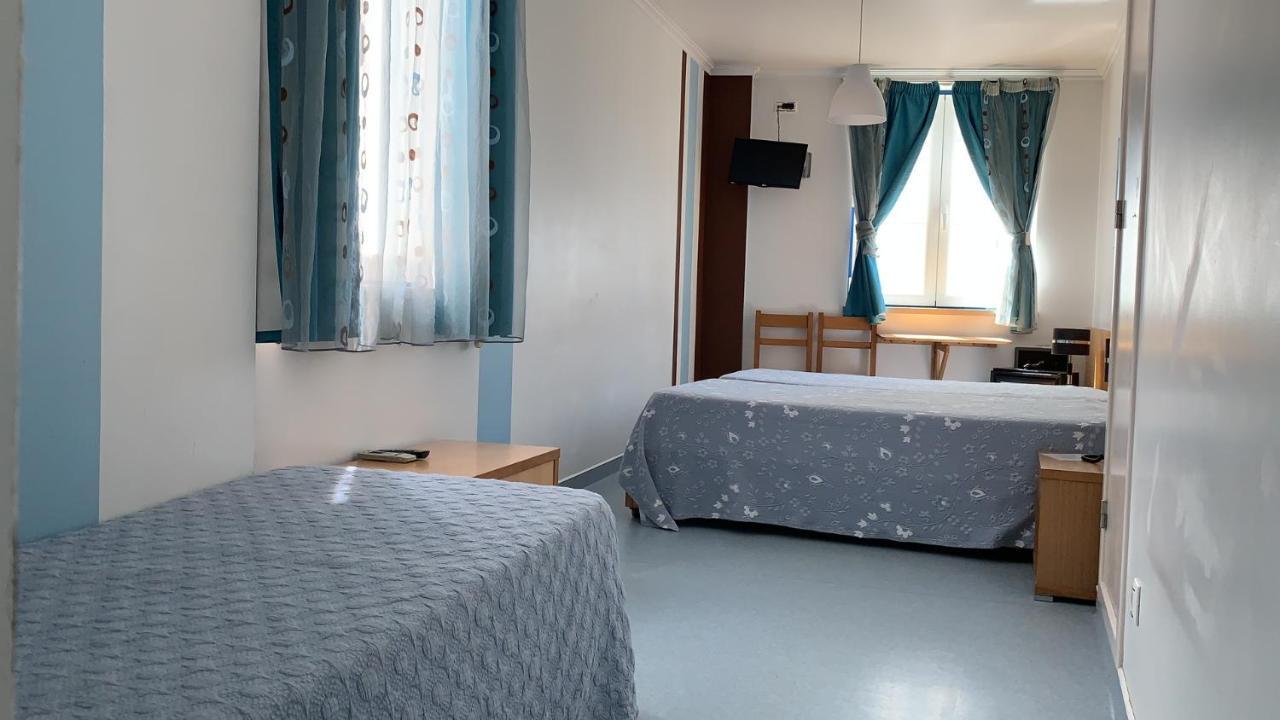 Weaa Hotel Назаре Екстер'єр фото